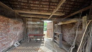 Casă cu 3 camere, 1810 mp teren, Benic - comuna Galda - imagine 12