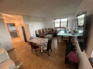 Casa cu 5 camere, 217 mp utili, 1396 mp teren, Cartierul Primaverii - imagine 8