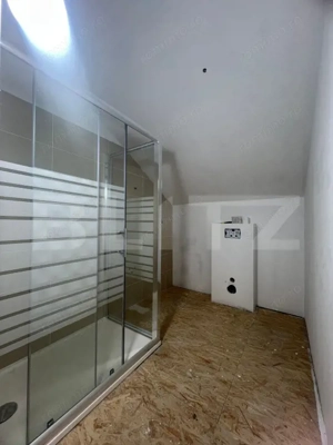 Casa cu 5 camere, 217 mp utili, 1396 mp teren, Cartierul Primaverii - imagine 17