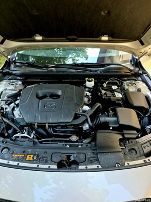 Mazda 3, Sedan, 2.5 L Skyactive G, Exclusive Line, 2025 - imagine 9