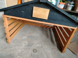 Vând robot de tuns iarba.