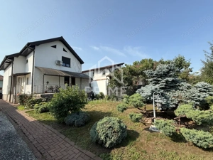 CASĂ INDIVIDUALĂ LA CHEIE CU 4 CAMERE, 636 MP, TEREN, CURTE ȘI GRĂDINĂ, CENTRU