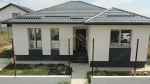 Casa parter 3 camere cu teren 330 mp - com Berceni