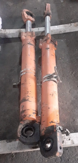 Cilindrii excavator - imagine 3