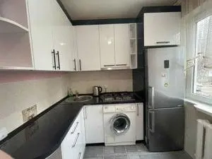 Apartament cu 3 camere in zona Bogdanestilor  - imagine 3