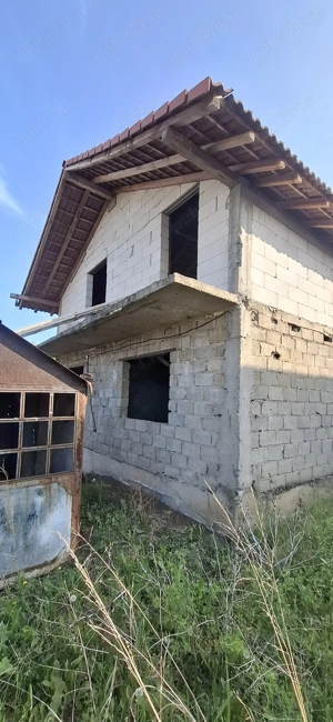 Vând Casa Walter Maracineanu nr.129 - imagine 2 Vând Casa Walter Maracineanu nr.129 - imagine 2