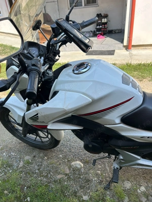 Motocicleta Honda 125cc - imagine 4 Motocicleta Honda 125cc - imagine 4