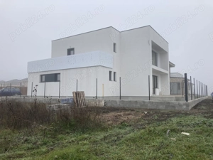 Vand casa ultramoderna in Dezmir - imagine 5