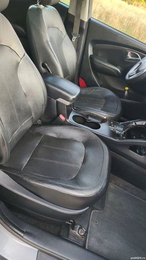 Hyundai xi35, 4x4,2.0 diesel,184 cp,An 2012, Piele, Panoramic, Navi, Automată  - imagine 9