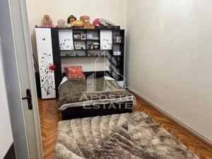 Apartament cu 2 camere, centrala proprie, boxa, Piata Maria - imagine 4
