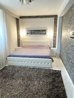 Apartament cu 2 camere in zona Centrala