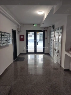 Apartamente cu 2 camere-Pozitie excelenta-Lift-Stb-Mutare imediata - imagine 3