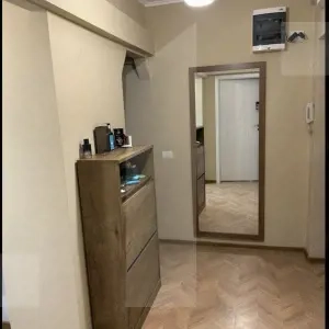Apartament ultracentral, 2 camere, etaj 3 - imagine 3