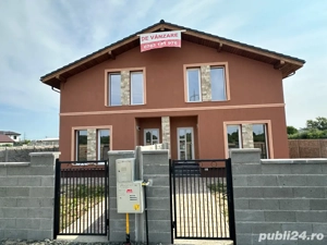 Proprietar vand duplex 4 dormitoare 1 2 ,130mp uti in Ghiroda