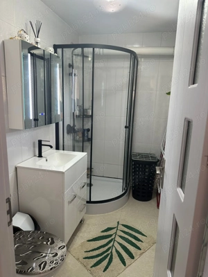 Vând apartament complet mobilat  - imagine 4