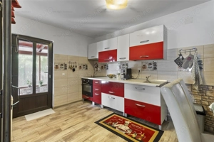 Casa  Vila superba cu 5 camere si 922 mp teren Harman Brasov - imagine 14