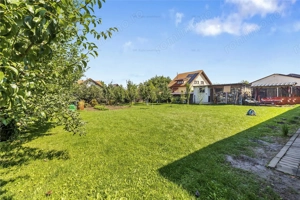 Casa  Vila superba cu 5 camere si 922 mp teren Harman Brasov - imagine 4