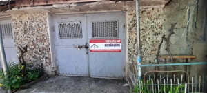 Garaj de vânzare, în zona Ștrandului, 28 mp, cu apă, lumină şi beci - imagine 2
