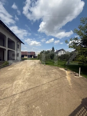 Casa/Vila 450 mp utili, 8000 mp teren + casa in constructie, Plopeni, SV - imagine 3