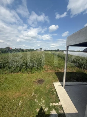 Casa/Vila 450 mp utili, 8000 mp teren + casa in constructie, Plopeni, SV - imagine 4