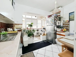 Apartament decomandat cu 3 camere - balcon si pivnita in bloc cu lift - imagine 2