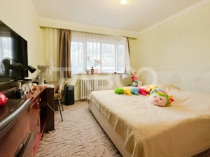 Apartament decomandat cu 3 camere - balcon si pivnita in bloc cu lift - imagine 5