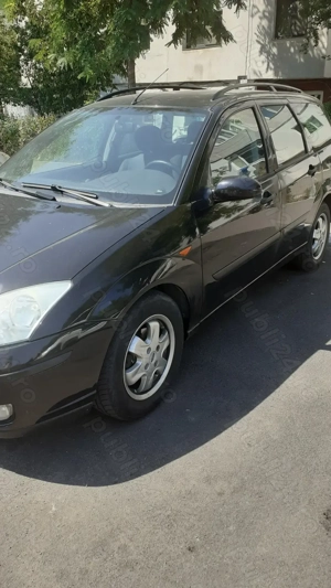 Vând Ford Focus 1.8 TDCI  - imagine 9