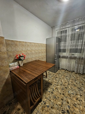 Inchiriez apartament cu 2 camere, Rogerius - imagine 3