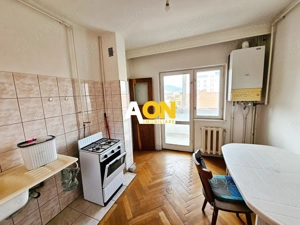 Apartament 3 camere, etaj 2 + Garaj + boxa, Caroline Cetate - imagine 7