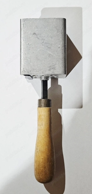 Dispozitiv pentru ceruire schiuri anii '50, Suedia, stare foarte buna! - imagine 3