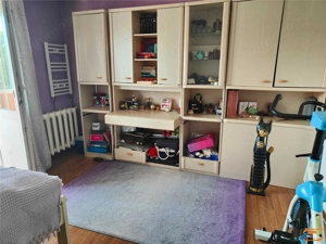 Ap 2 camere  Fratelia-Girocului , 2 balcoane, et 2  centrala - imagine 8