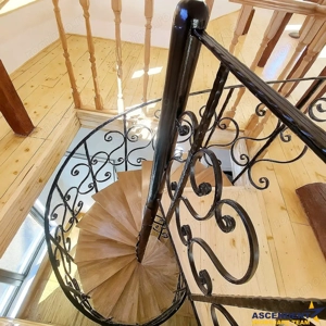 In Vintage style, cu acces auto in curte proprie,  zona Star  - Centrul Istoric, Brasov - imagine 11