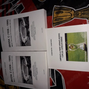 Divizia B + Divizia C = cărți de fotbal