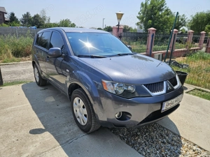 Vand Mitsubishi Outlander II, disel,4x4, din 2008, stare buna de functionare,investitii recente. - imagine 2