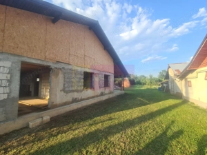 Casa de vanzare in Brebu - Zona Brebu Megiesesc - imagine 15 Casa de vanzare in Brebu - Zona Brebu Megiesesc - imagine 15