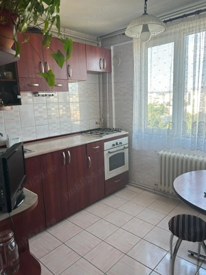 Apartament 2 camere cu parcare zona Iulius Mall