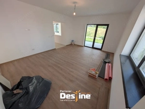 Duplex pe Șos. Voinesti cu 4 camere de 150 mpu, curte pavata, placa beton pod - imagine 6