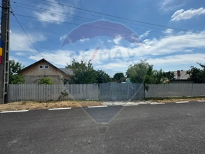 Casă / Vilă cu 3 camere in Cârligele - imagine 12