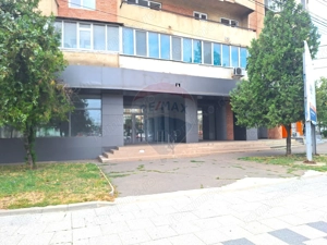 Spațiu comercial de închiriat bd Unirii Nord - imagine 12