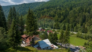 Vila cu potential turistic in Predeal privelisti si liniste montana - imagine 5