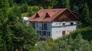 Vila cu potential turistic in Predeal privelisti si liniste montana - imagine 4