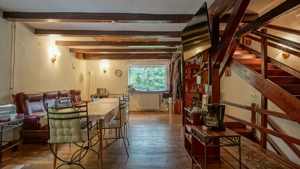 Vila cu potential turistic in Predeal privelisti si liniste montana - imagine 16