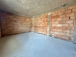 Apartament cu 2 camere si dressing decomandat in Giroc langa Hotel IQ. - imagine 3