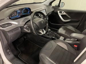 Peugeot 2008 - imagine 5