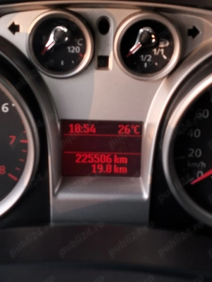 Ford Focus 1,8 benzina - imagine 4