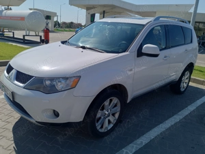 Mitsubishi Outlander 2.0DiD, 2007, 7 locuri, trapă, plus set roți de iarnă. - imagine 5