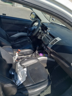 Mitsubishi Outlander 2.0DiD, 2007, 7 locuri, trapă, plus set roți de iarnă. - imagine 6