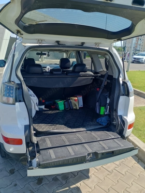 Mitsubishi Outlander 2.0DiD, 2007, 7 locuri, trapă, plus set roți de iarnă. - imagine 7