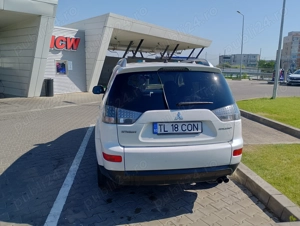 Mitsubishi Outlander 2.0DiD, 2007, 7 locuri, trapă, plus set roți de iarnă. - imagine 4