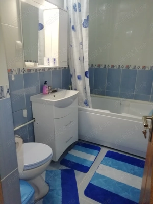 Închiriez apartament 2 camere  - imagine 2